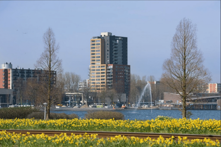 Gebouw 2